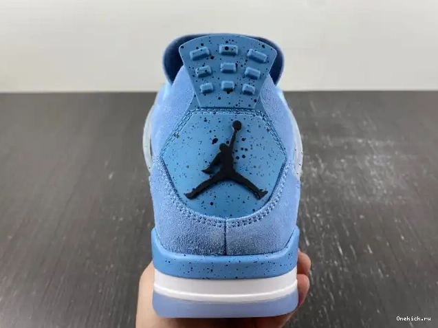 One Kick Jordan UNC HO12MNJDLS247 4 Retro (PE) 0609